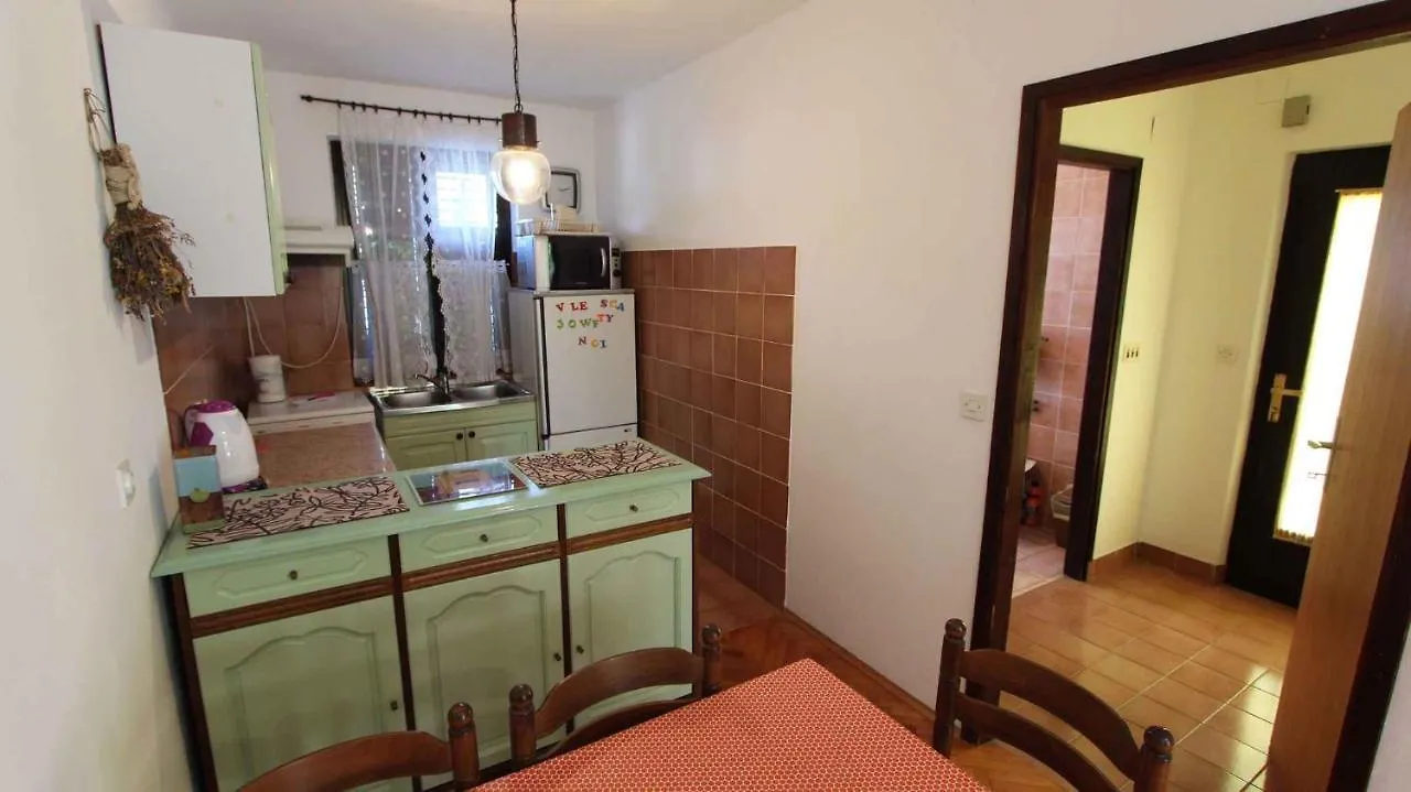Apartment In Malinska/Insel Krk 13204