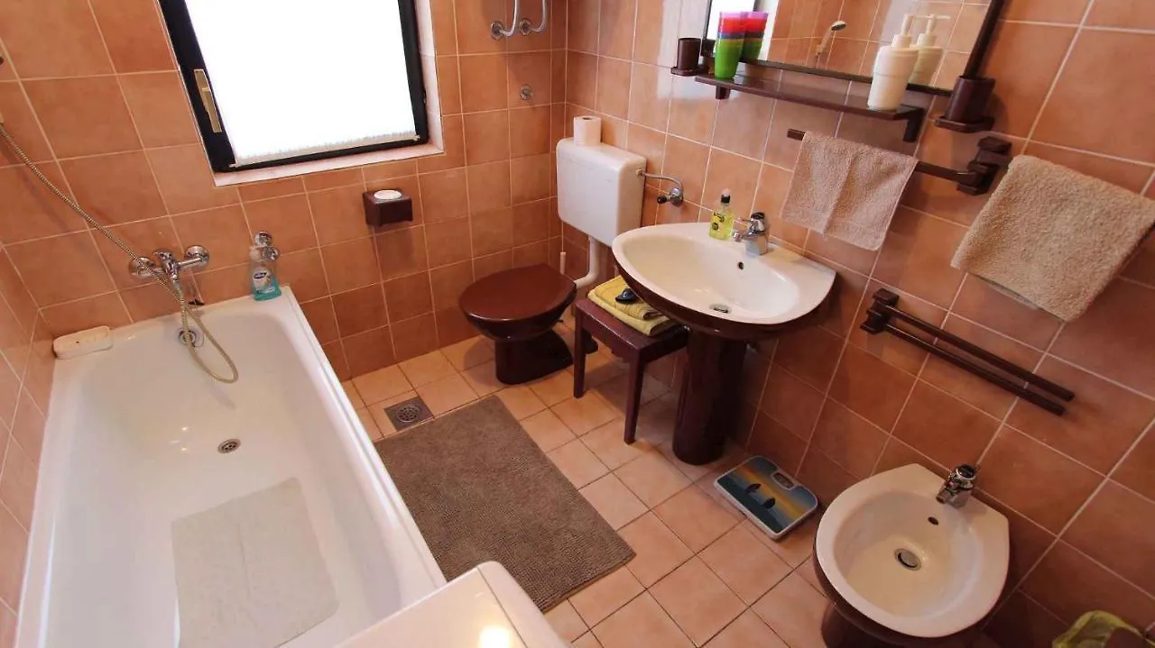 Apartment In Malinska/Insel Krk 13204