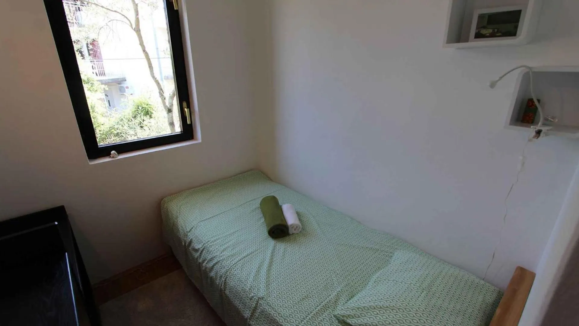 Apartment In Malinska/Insel Krk 13204